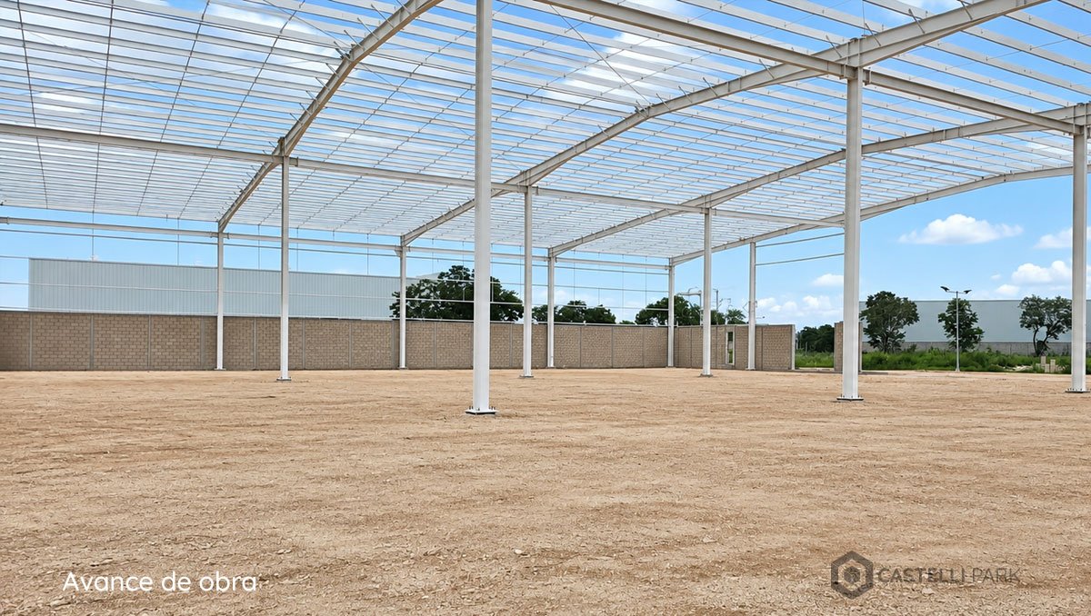 NAVE INDUSTRIAL Y COMERCIAL NUEVA EN RENTA 4270 M2